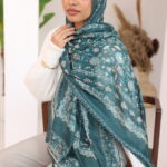 deep bloom scarf